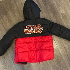 Size 6 boys. Red and black Star Wars puffy jacket. Sequins! So cool, so warm!